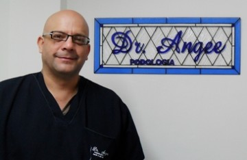 el consultorio medico podologico Dr. Angee en podologo bogota